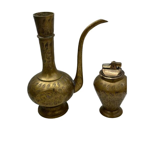 Antique Brass Table Lighter And Vase SET Etched Traditional Style - Picture 8 of 9